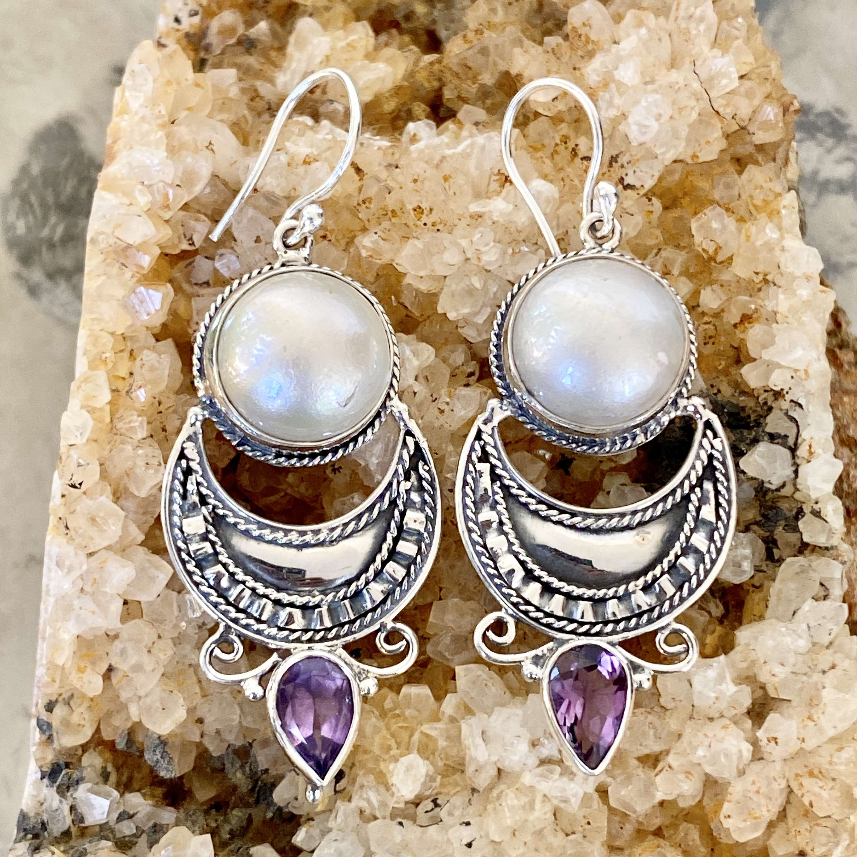 HANDMADE 925 BALI SILVER FILIGREE EARRINGS WITH WHITE MABE PEARL AND AMETHYST